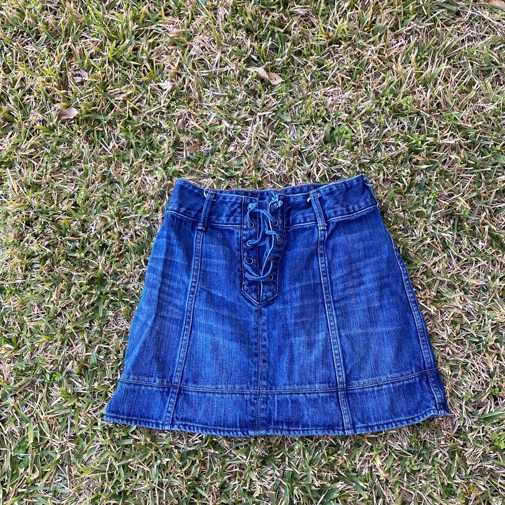 Lace up skirt